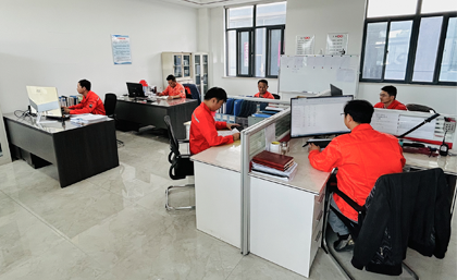 Foireann Ghairmiúil: